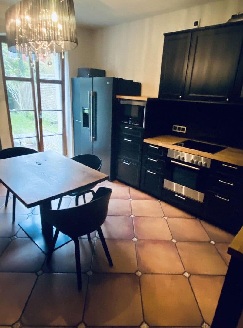 Predaj domu 105 m², pozemek 120 m², Hegelallee 36, Potsdam, Brandenbursko Predaj domu 105 m², pozemek 120 m², Hegelallee 36, Potsdam, Brandenbursko