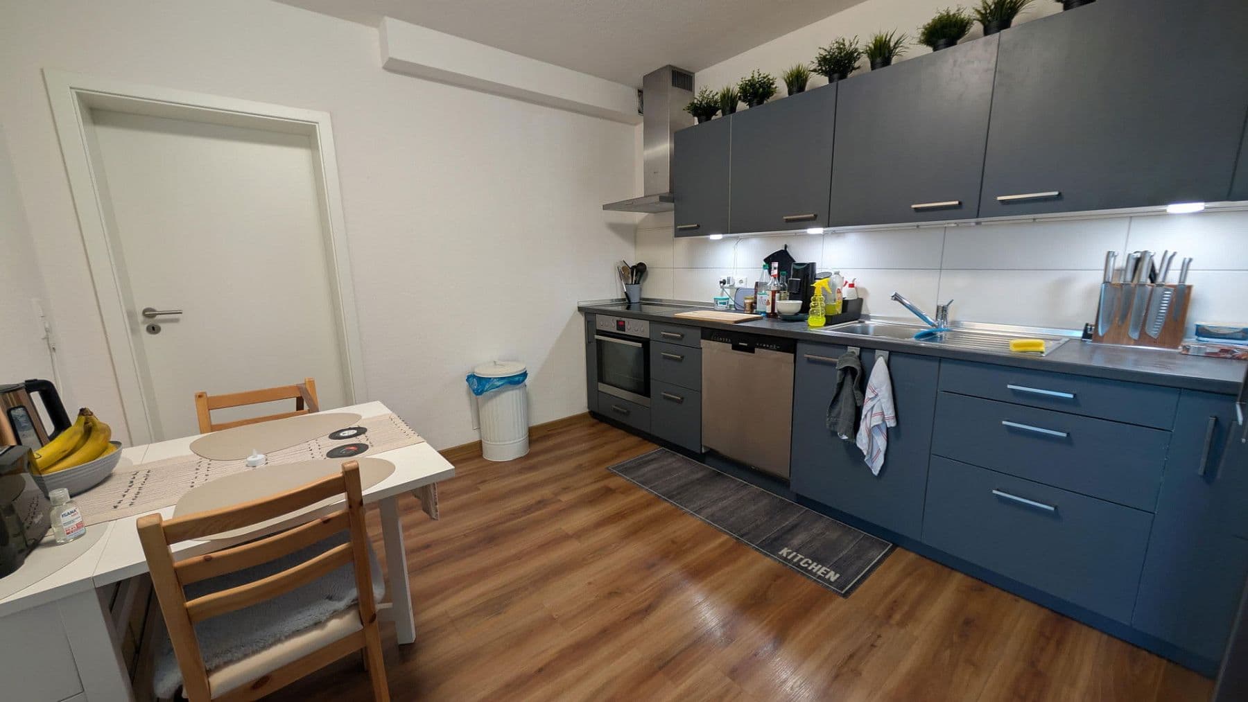 Prenájom bytu 2-izbový 74 m², Mühlhausenerstr. 30, Östringen, Bádensko-Wurttembersko Prenájom bytu 2-izbový 74 m², Mühlhausenerstr. 30, Östringen, Bádensko-Wurttembersko