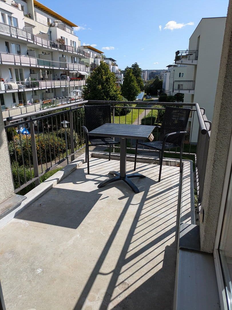 Prenájom bytu 30 m², Grünauer Str. 123, Berlin-Köpenick, Berlín Prenájom bytu 30 m², Grünauer Str. 123, Berlin-Köpenick, Berlín