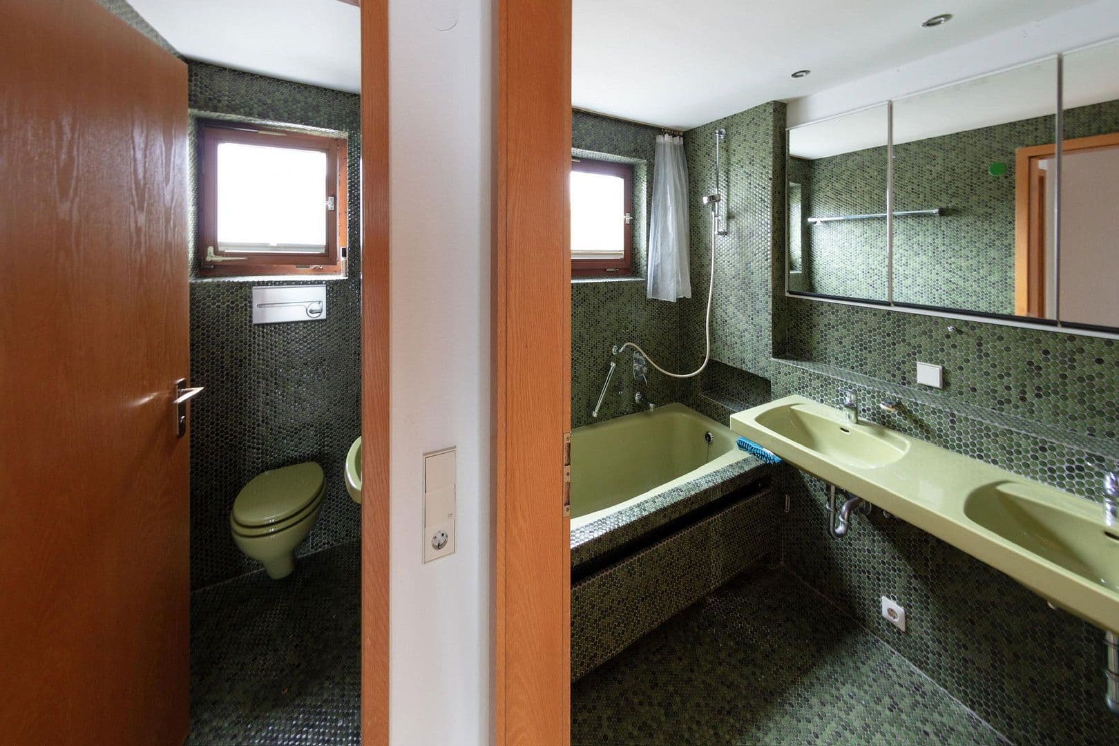 Predaj domu 158 m², pozemek 410 m², Leonberg, Bádensko-Wurttembersko Predaj domu 158 m², pozemek 410 m², Leonberg, Bádensko-Wurttembersko