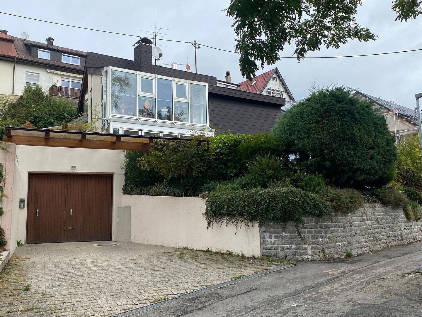 Predaj domu 158 m², pozemek 410 m², Leonberg, Bádensko-Wurttembersko Predaj domu 158 m², pozemek 410 m², Leonberg, Bádensko-Wurttembersko