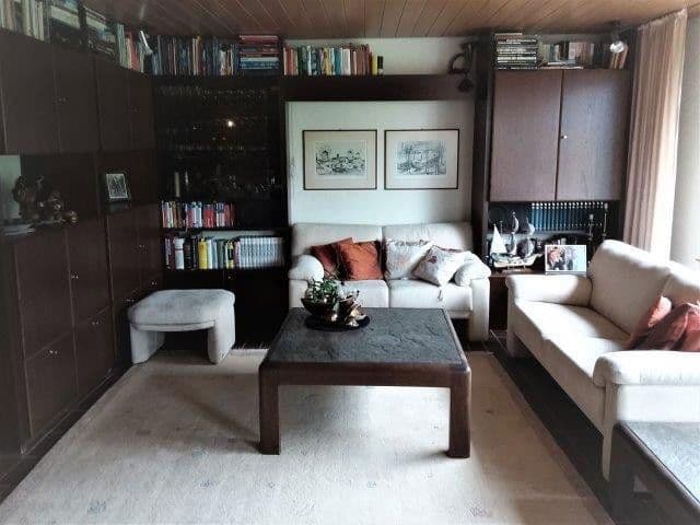 Predaj domu 158 m², pozemek 410 m², Leonberg, Bádensko-Wurttembersko Predaj domu 158 m², pozemek 410 m², Leonberg, Bádensko-Wurttembersko