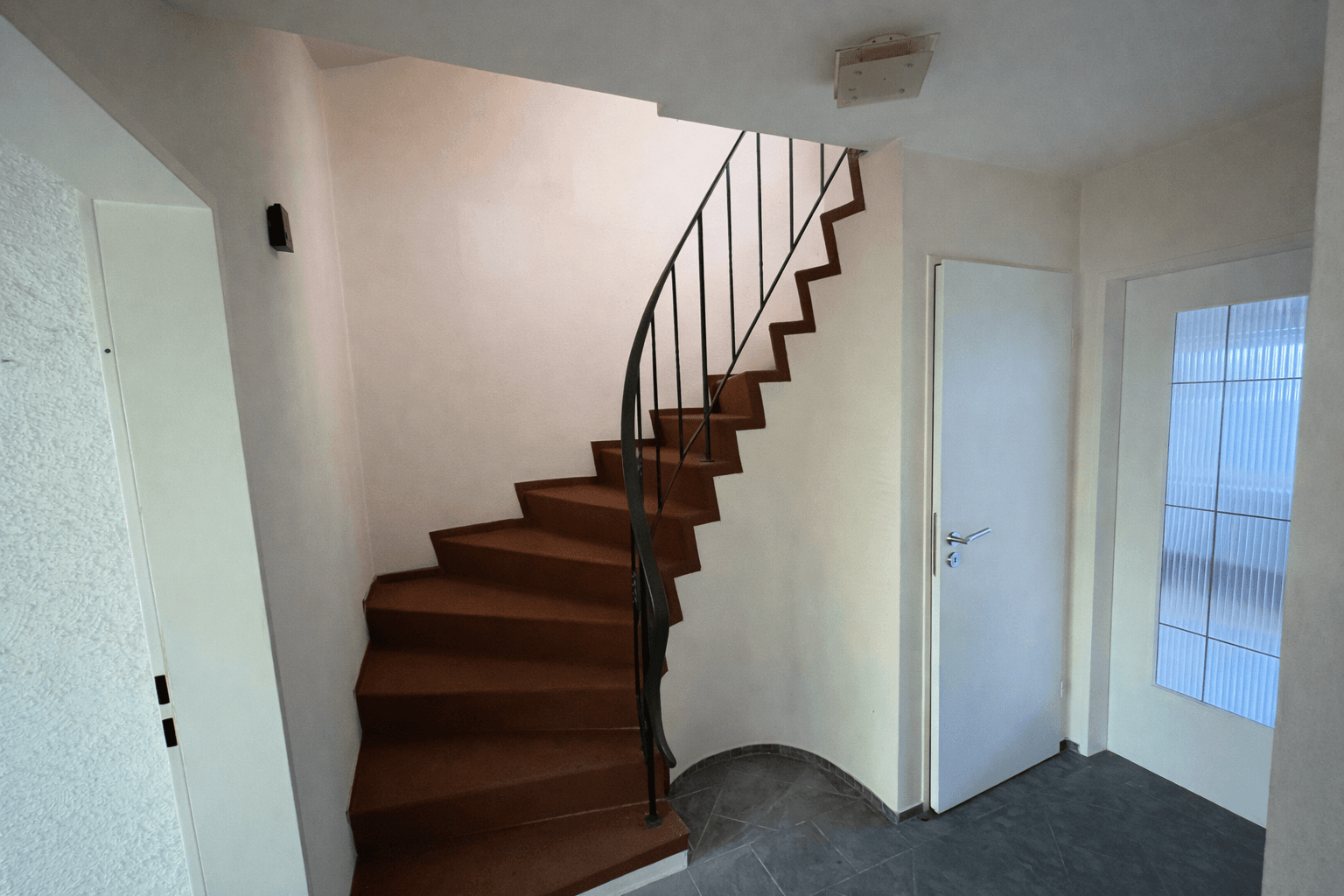 Predaj domu 101 m², pozemek 210 m², Schwazer Str. 8a, Mindelheim, Bavorsko Predaj domu 101 m², pozemek 210 m², Schwazer Str. 8a, Mindelheim, Bavorsko