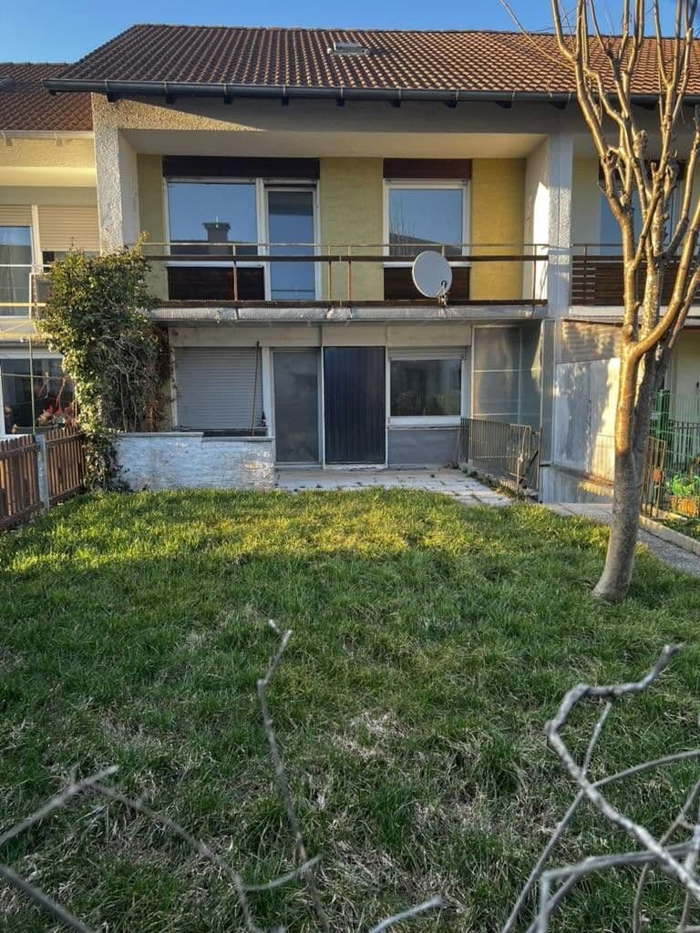 Predaj domu 101 m², pozemek 210 m², Schwazer Str. 8a, Mindelheim, Bavorsko Predaj domu 101 m², pozemek 210 m², Schwazer Str. 8a, Mindelheim, Bavorsko