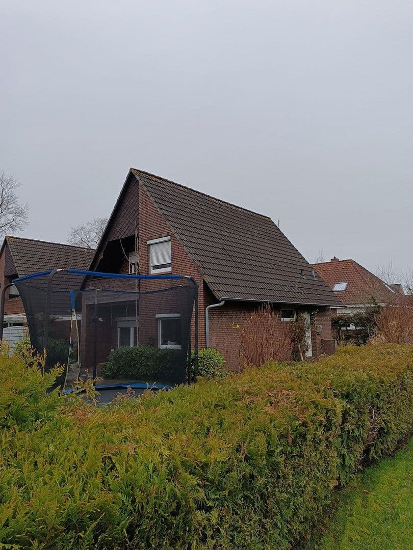 Predaj domu 120 m², pozemek 404 m², Hafenstr. 22a, Wittmund, Dolné Sasko Predaj domu 120 m², pozemek 404 m², Hafenstr. 22a, Wittmund, Dolné Sasko