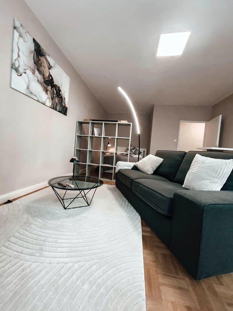 Prenájom bytu 1-izbový 36 m², Max-Planck-Straße 22, Heusenstamm, Hesensko Prenájom bytu 1-izbový 36 m², Max-Planck-Straße 22, Heusenstamm, Hesensko