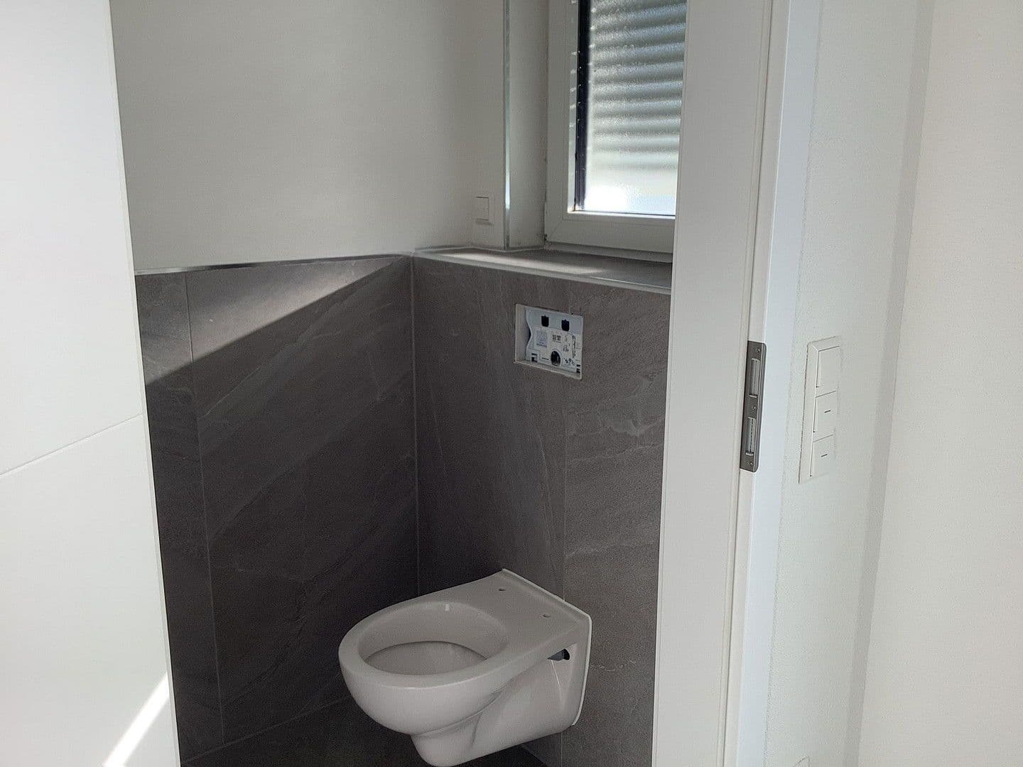 Predaj domu 147 m², pozemek 490 m², Buchen (Odenwald), Bádensko-Wurttembersko Predaj domu 147 m², pozemek 490 m², Buchen (Odenwald), Bádensko-Wurttembersko