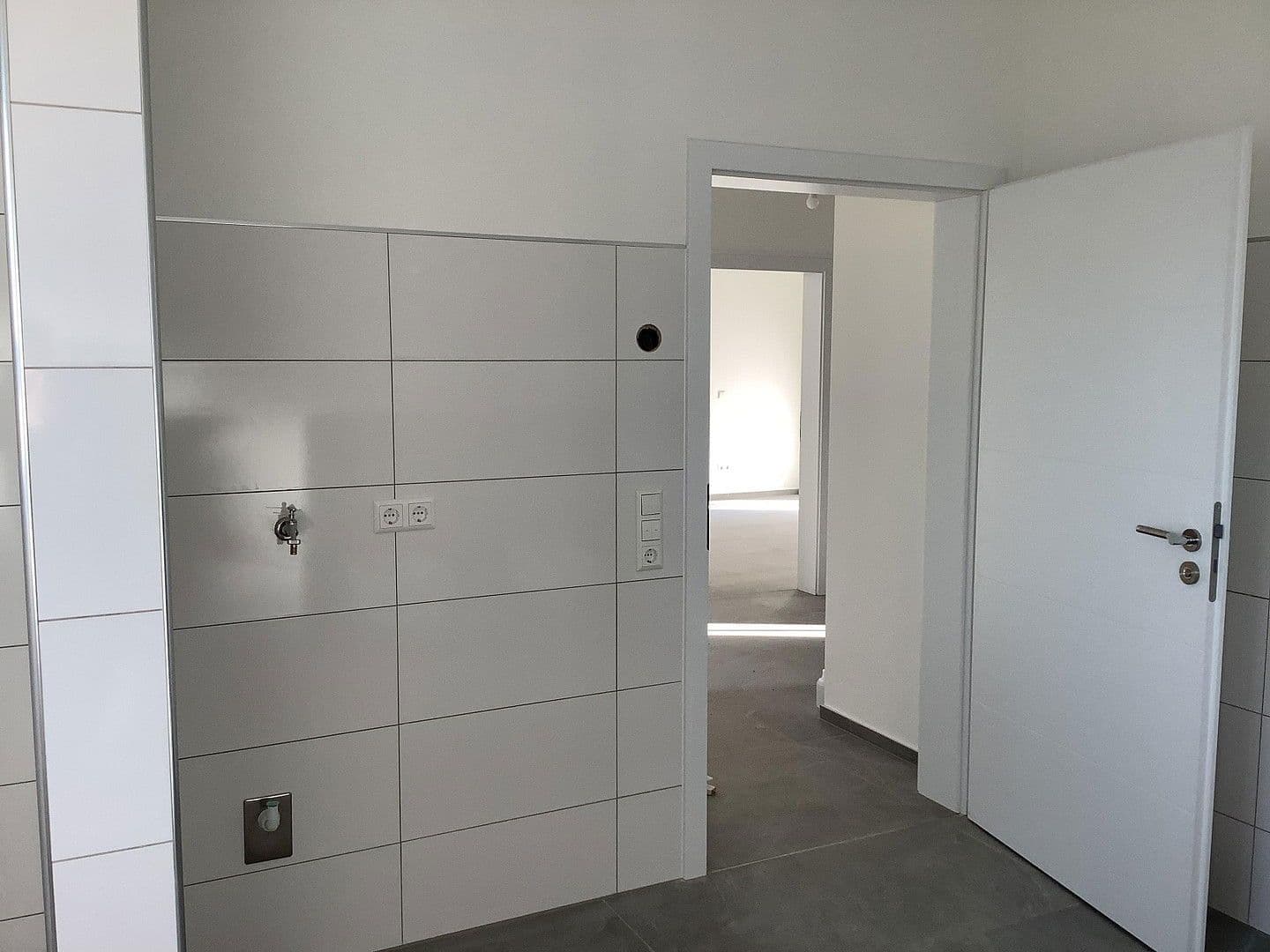 Predaj domu 147 m², pozemek 490 m², Buchen (Odenwald), Bádensko-Wurttembersko Predaj domu 147 m², pozemek 490 m², Buchen (Odenwald), Bádensko-Wurttembersko
