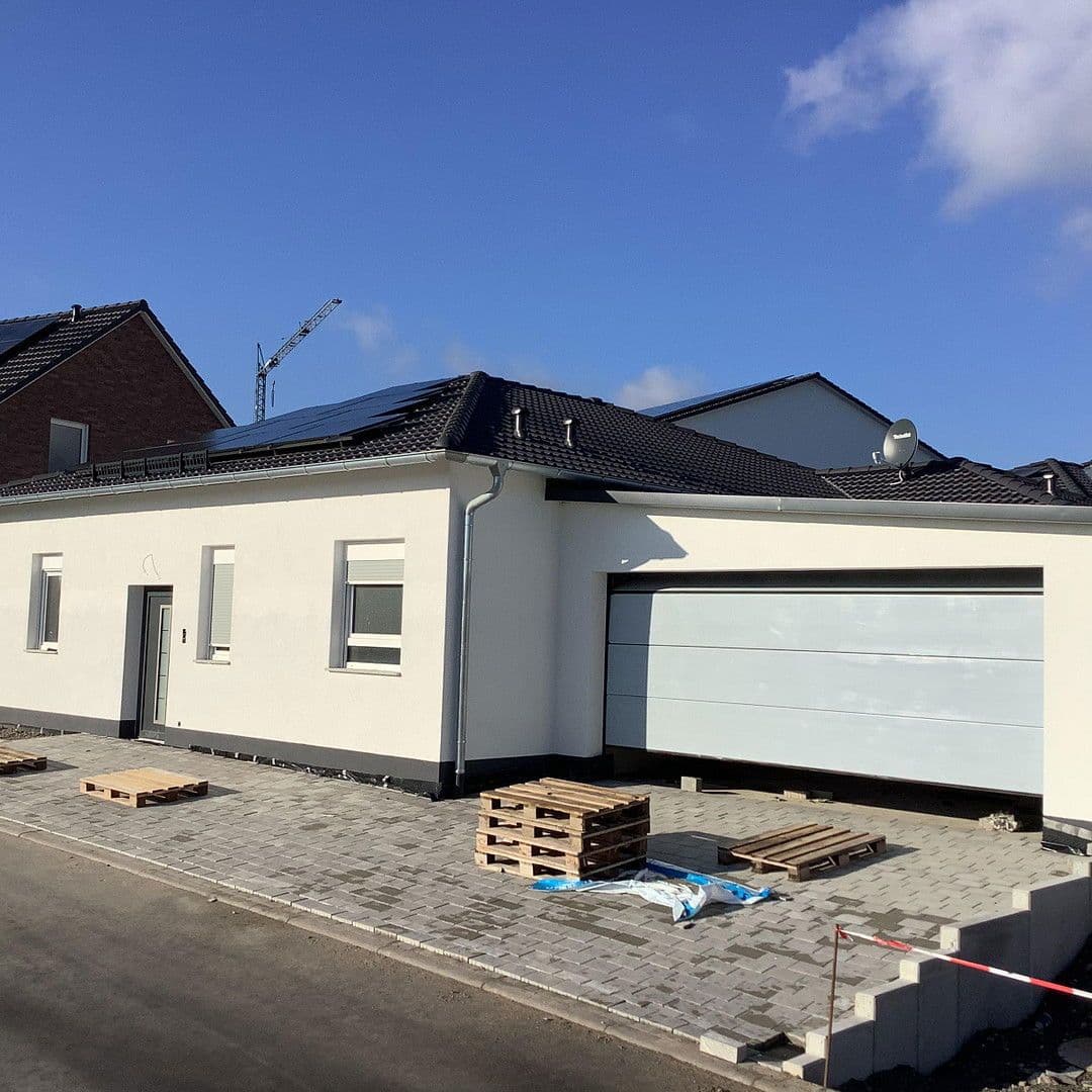 Predaj domu 147 m², pozemek 490 m², Buchen (Odenwald), Bádensko-Wurttembersko Predaj domu 147 m², pozemek 490 m², Buchen (Odenwald), Bádensko-Wurttembersko