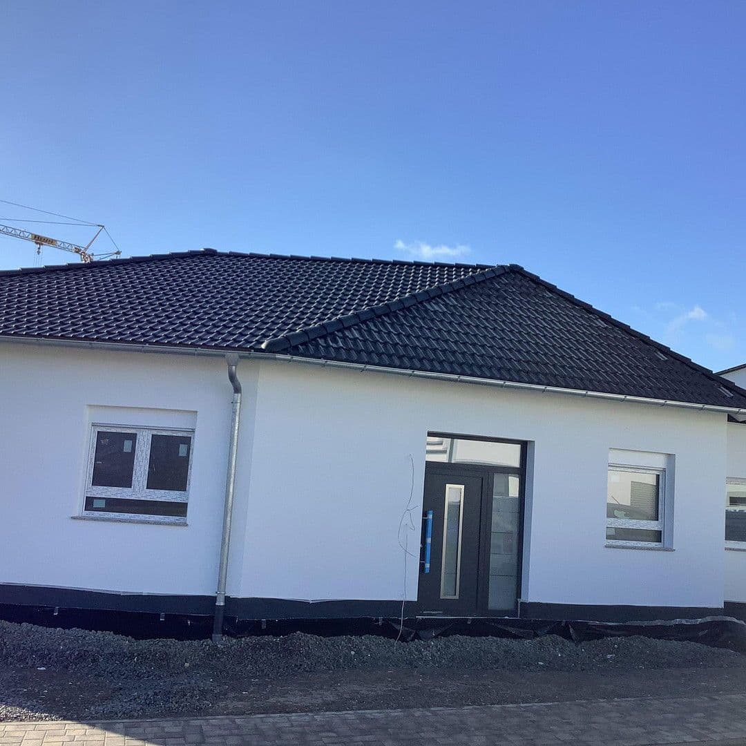 Predaj domu 147 m², pozemek 490 m², Buchen (Odenwald), Bádensko-Wurttembersko Predaj domu 147 m², pozemek 490 m², Buchen (Odenwald), Bádensko-Wurttembersko