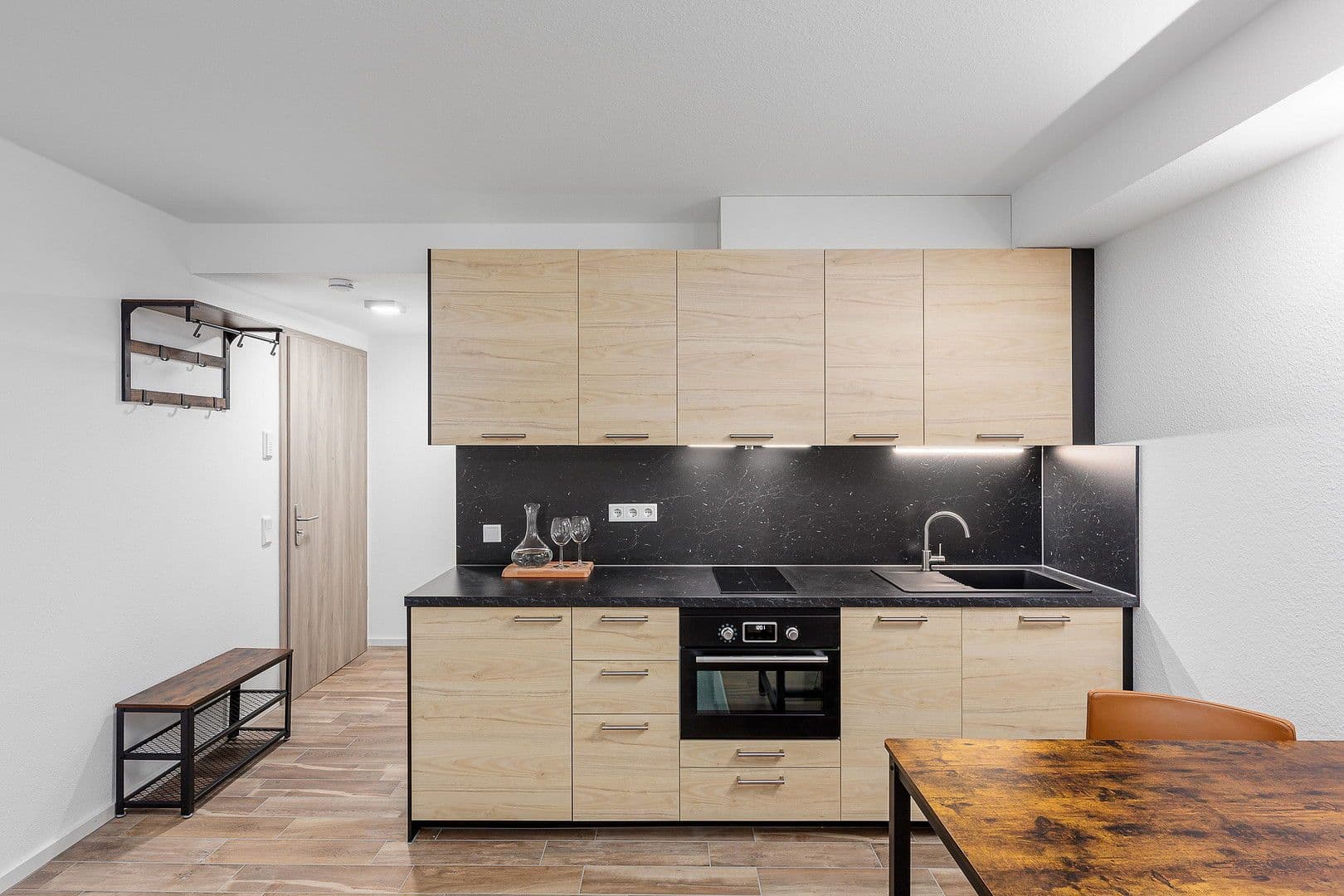 Prenájom bytu 1-izbový 24 m², Ezanvillestr. 14, Heidelberg, Bádensko-Wurttembersko Prenájom bytu 1-izbový 24 m², Ezanvillestr. 14, Heidelberg, Bádensko-Wurttembersko