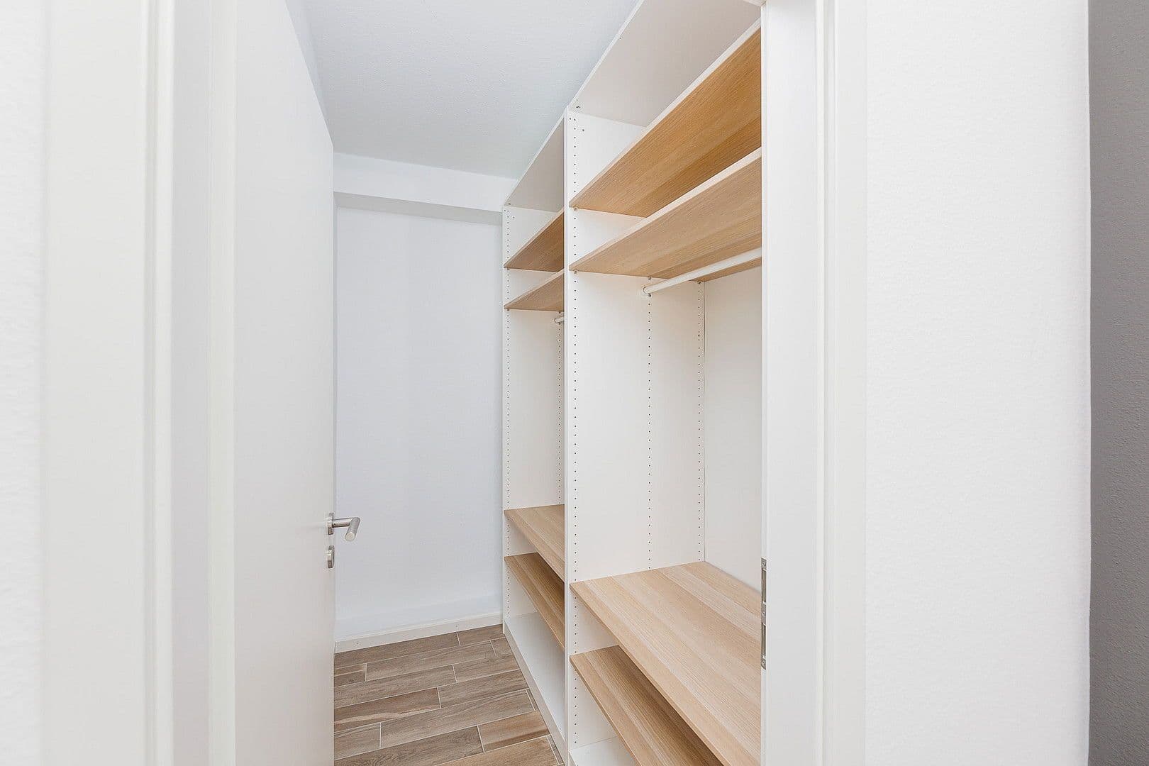 Prenájom bytu 1-izbový 24 m², Ezanvillestr. 14, Heidelberg, Bádensko-Wurttembersko Prenájom bytu 1-izbový 24 m², Ezanvillestr. 14, Heidelberg, Bádensko-Wurttembersko