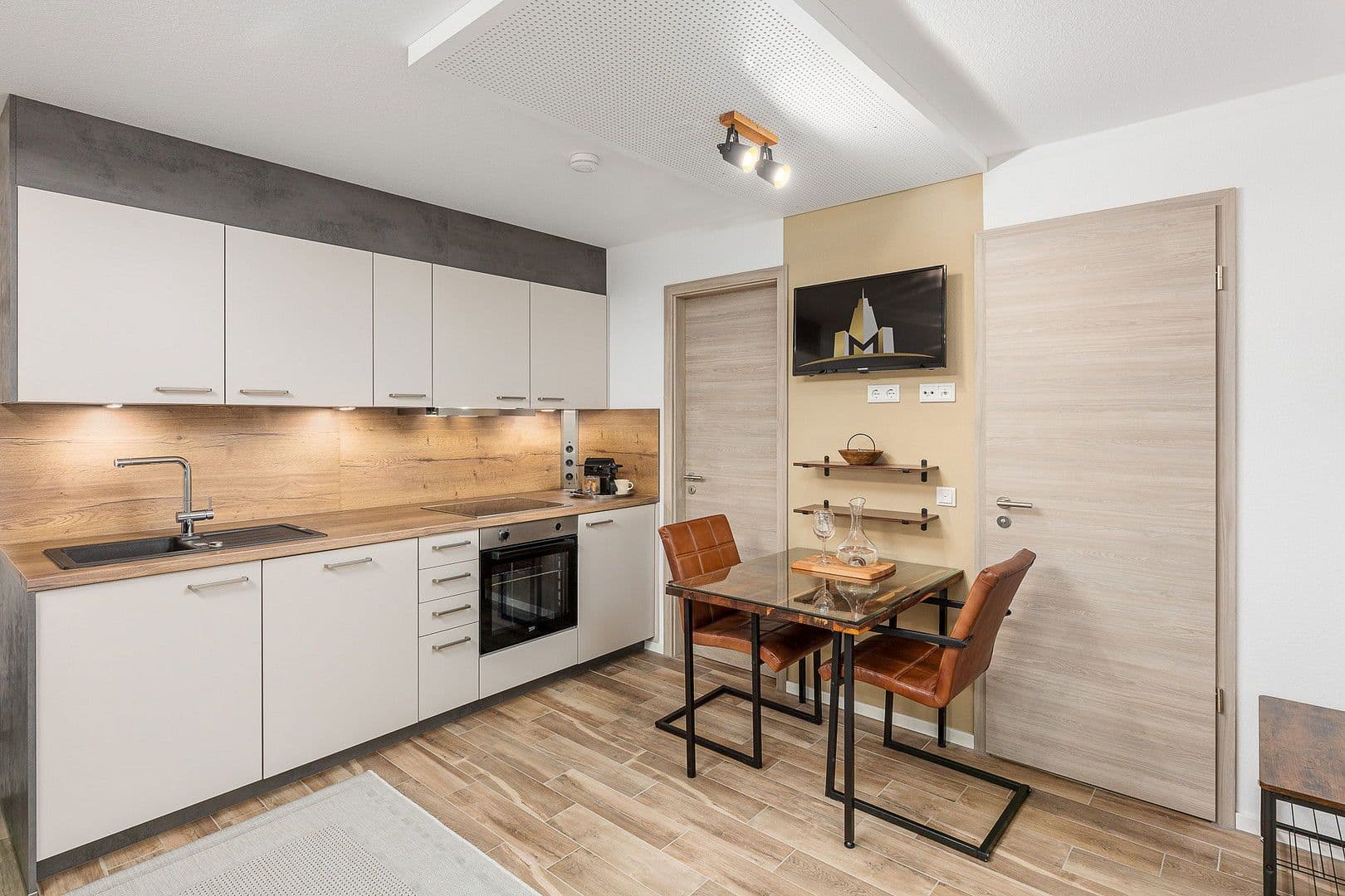 Prenájom bytu 1-izbový 24 m², Ezanvillestr. 14, Heidelberg, Bádensko-Wurttembersko Prenájom bytu 1-izbový 24 m², Ezanvillestr. 14, Heidelberg, Bádensko-Wurttembersko