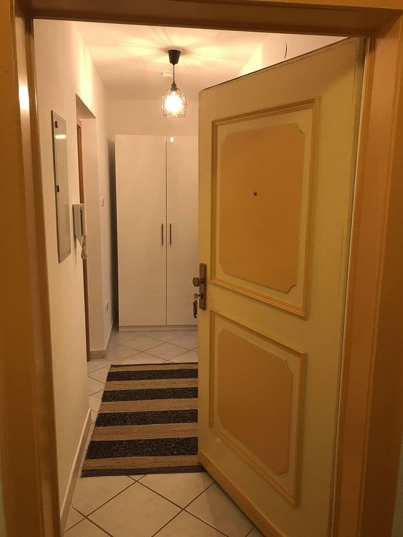 Prenájom bytu 2-izbový 43 m², Schildgasse 23, Nürnberg, Bavorsko Prenájom bytu 2-izbový 43 m², Schildgasse 23, Nürnberg, Bavorsko