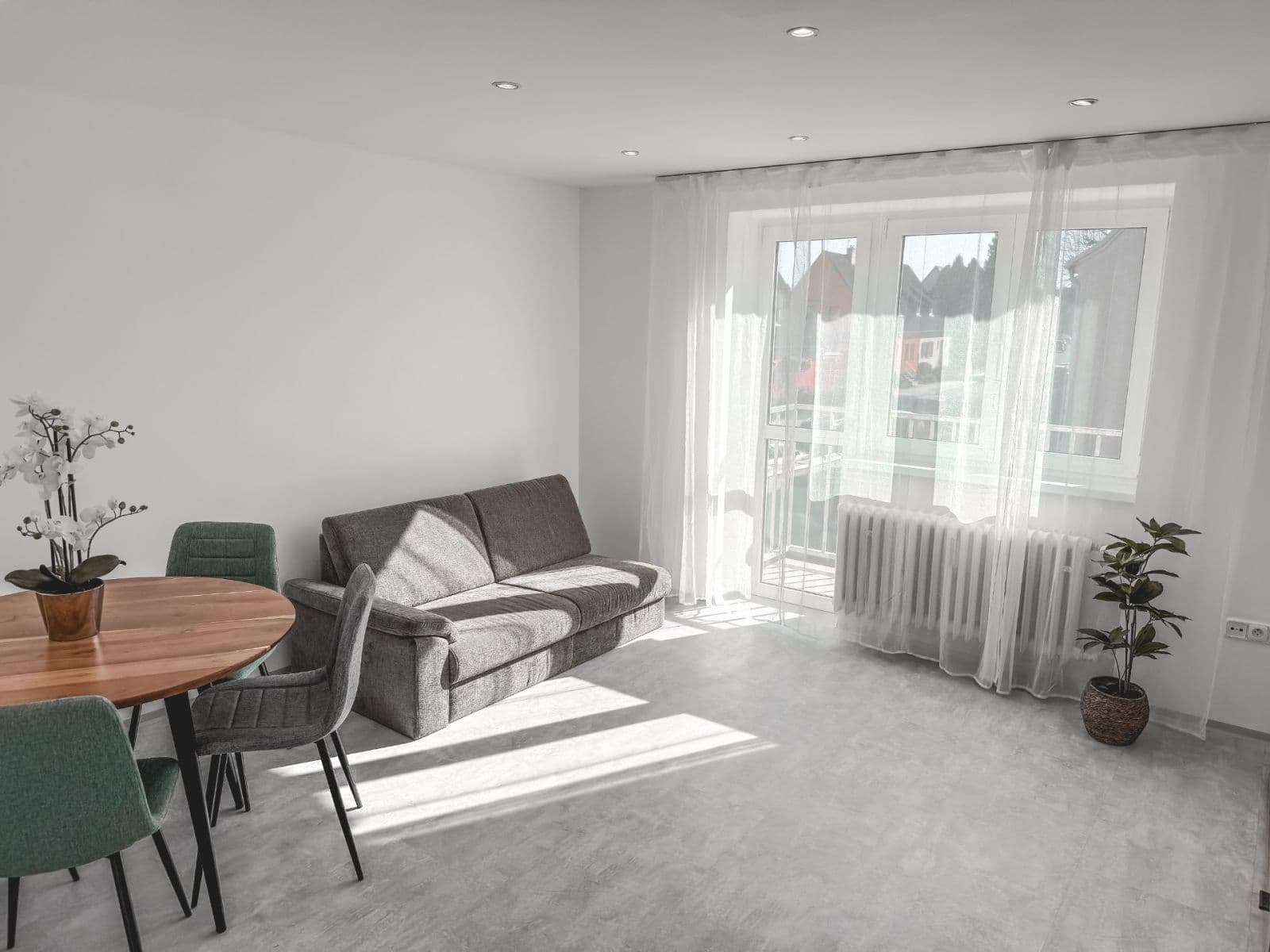 Prenájom bytu 3-izbový 59 m², 5. května, Kladno, Středočeský kraj Prenájom bytu 3-izbový 59 m², 5. května, Kladno, Středočeský kraj