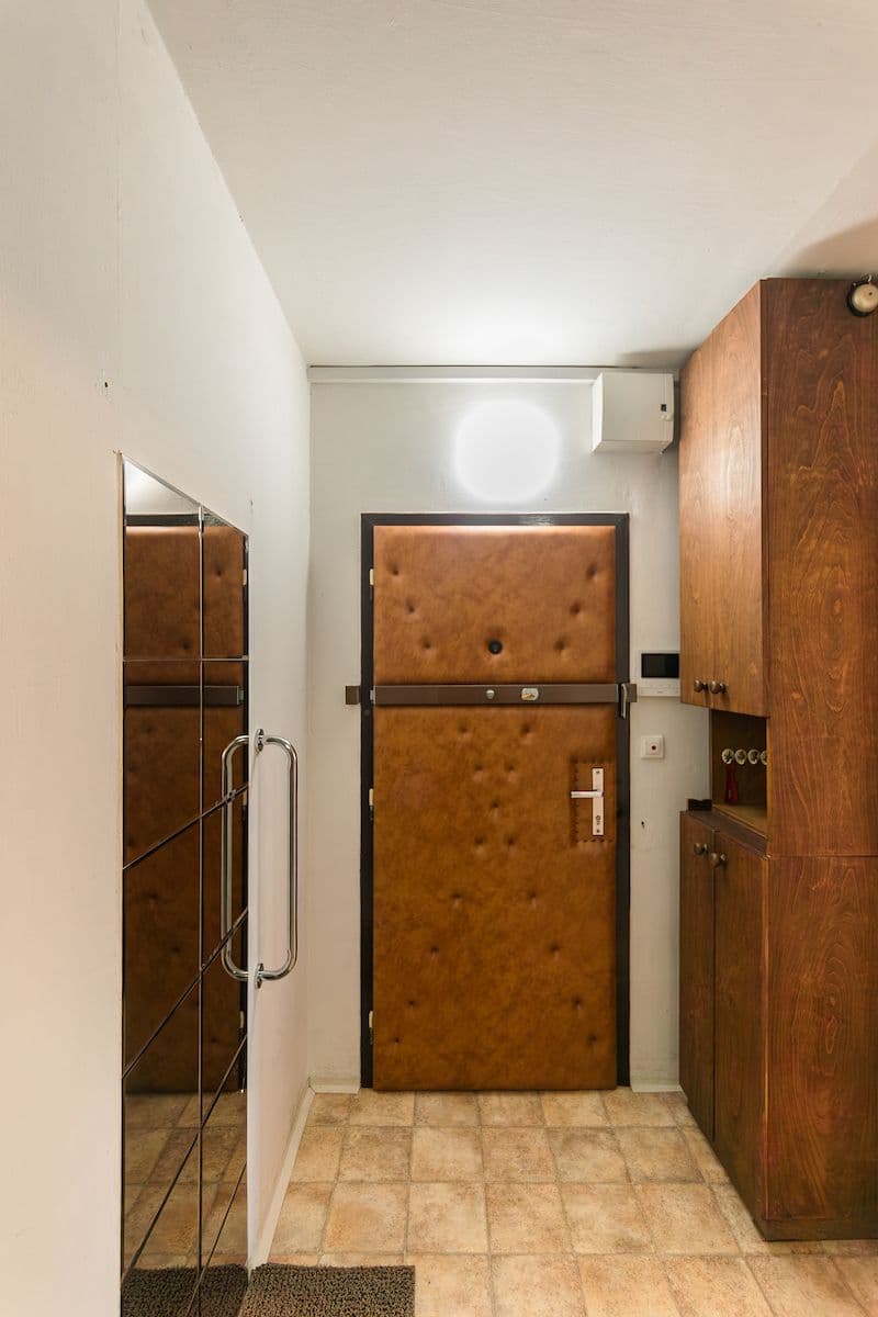 Predaj bytu 3-izbový 64 m², Svídnická, Praha, Praha Predaj bytu 3-izbový 64 m², Svídnická, Praha, Praha