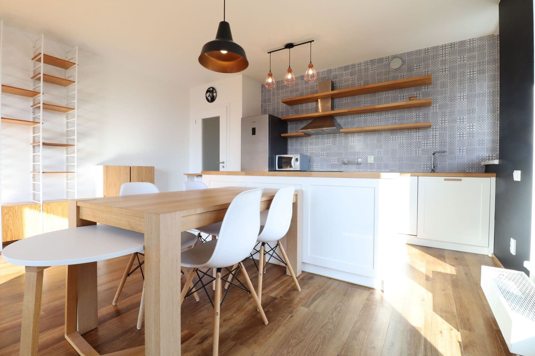 Prenájom bytu 3-izbový 70 m², Olgy Havlové, Praha, Praha Prenájom bytu 3-izbový 70 m², Olgy Havlové, Praha, Praha