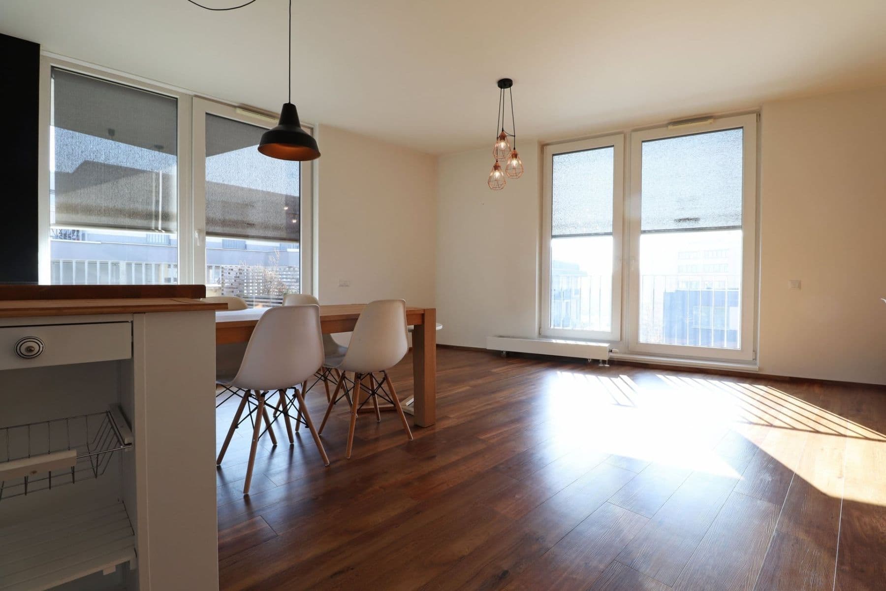 Prenájom bytu 3-izbový 70 m², Olgy Havlové, Praha, Praha Prenájom bytu 3-izbový 70 m², Olgy Havlové, Praha, Praha