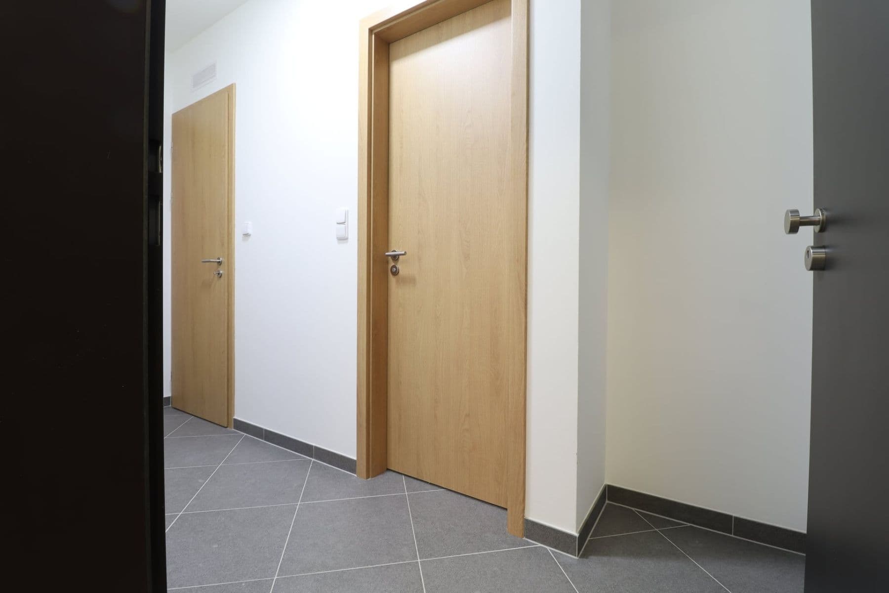 Prenájom bytu 1-izbový 37 m², Stočesova, Praha, Praha Prenájom bytu 1-izbový 37 m², Stočesova, Praha, Praha