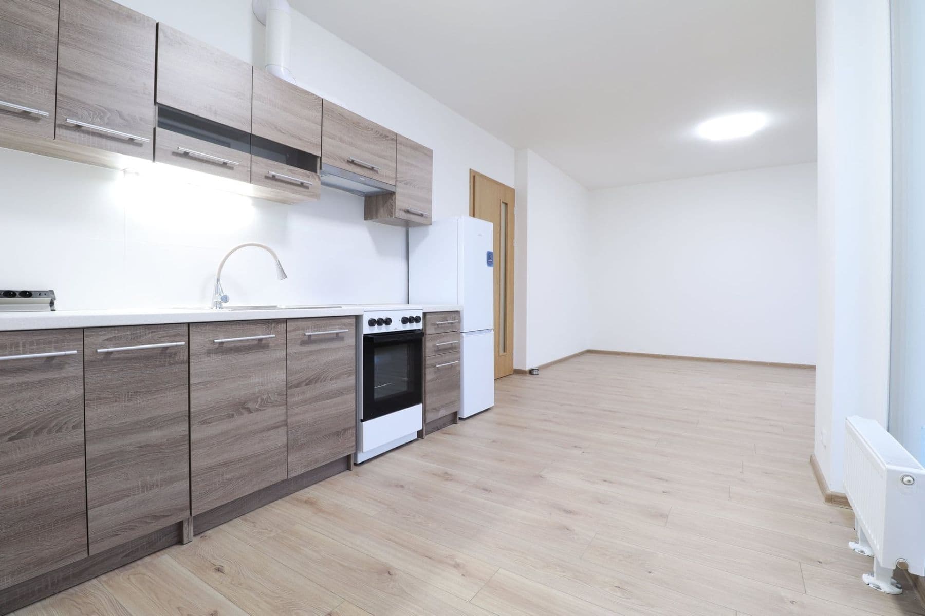 Prenájom bytu 1-izbový 37 m², Stočesova, Praha, Praha Prenájom bytu 1-izbový 37 m², Stočesova, Praha, Praha