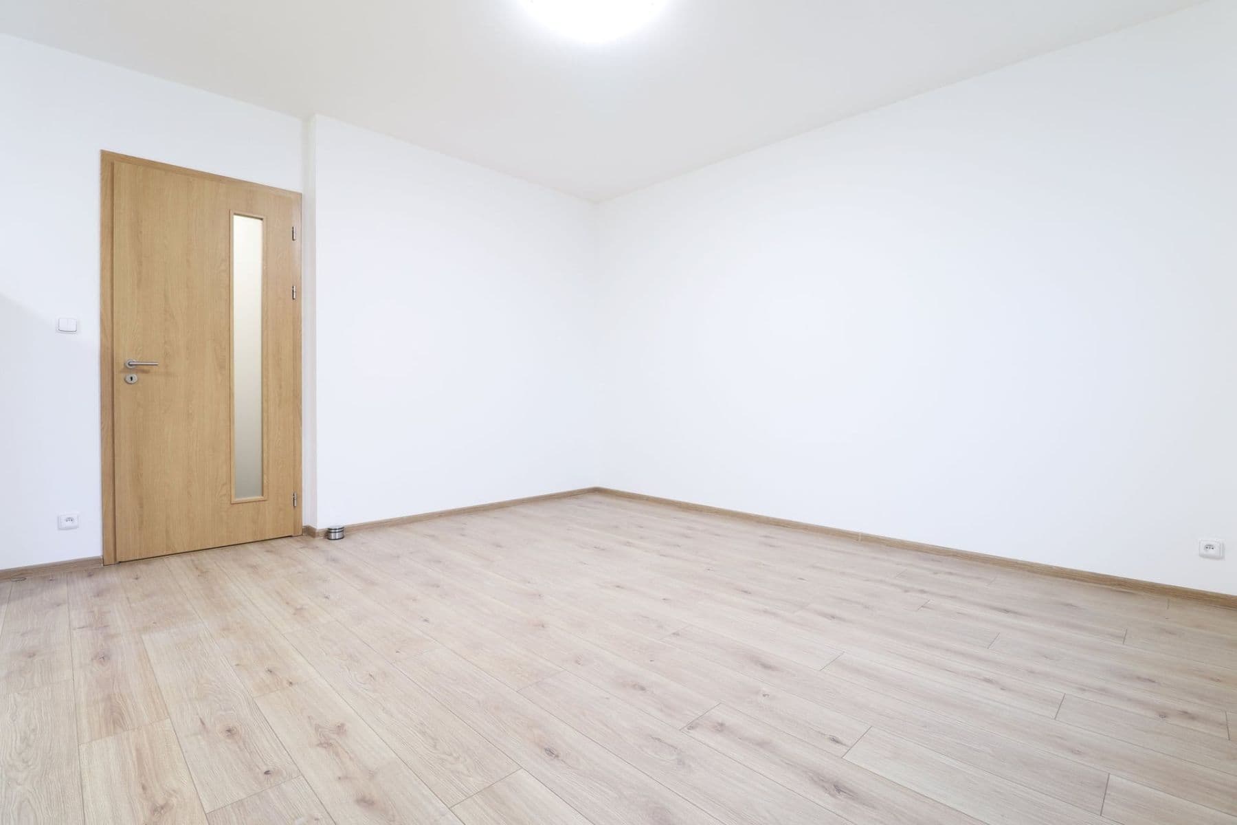 Prenájom bytu 1-izbový 37 m², Stočesova, Praha, Praha Prenájom bytu 1-izbový 37 m², Stočesova, Praha, Praha