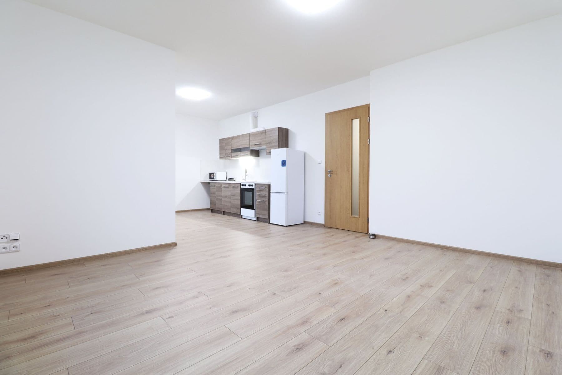 Prenájom bytu 1-izbový 37 m², Stočesova, Praha, Praha Prenájom bytu 1-izbový 37 m², Stočesova, Praha, Praha