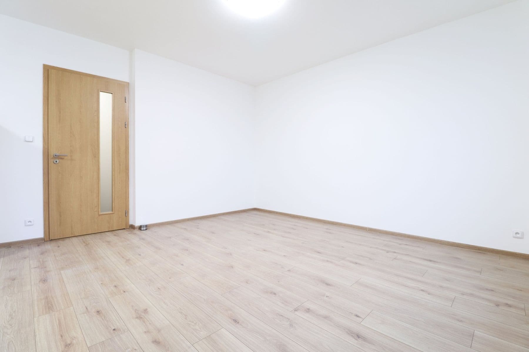 Prenájom bytu 1-izbový 37 m², Stočesova, Praha, Praha Prenájom bytu 1-izbový 37 m², Stočesova, Praha, Praha