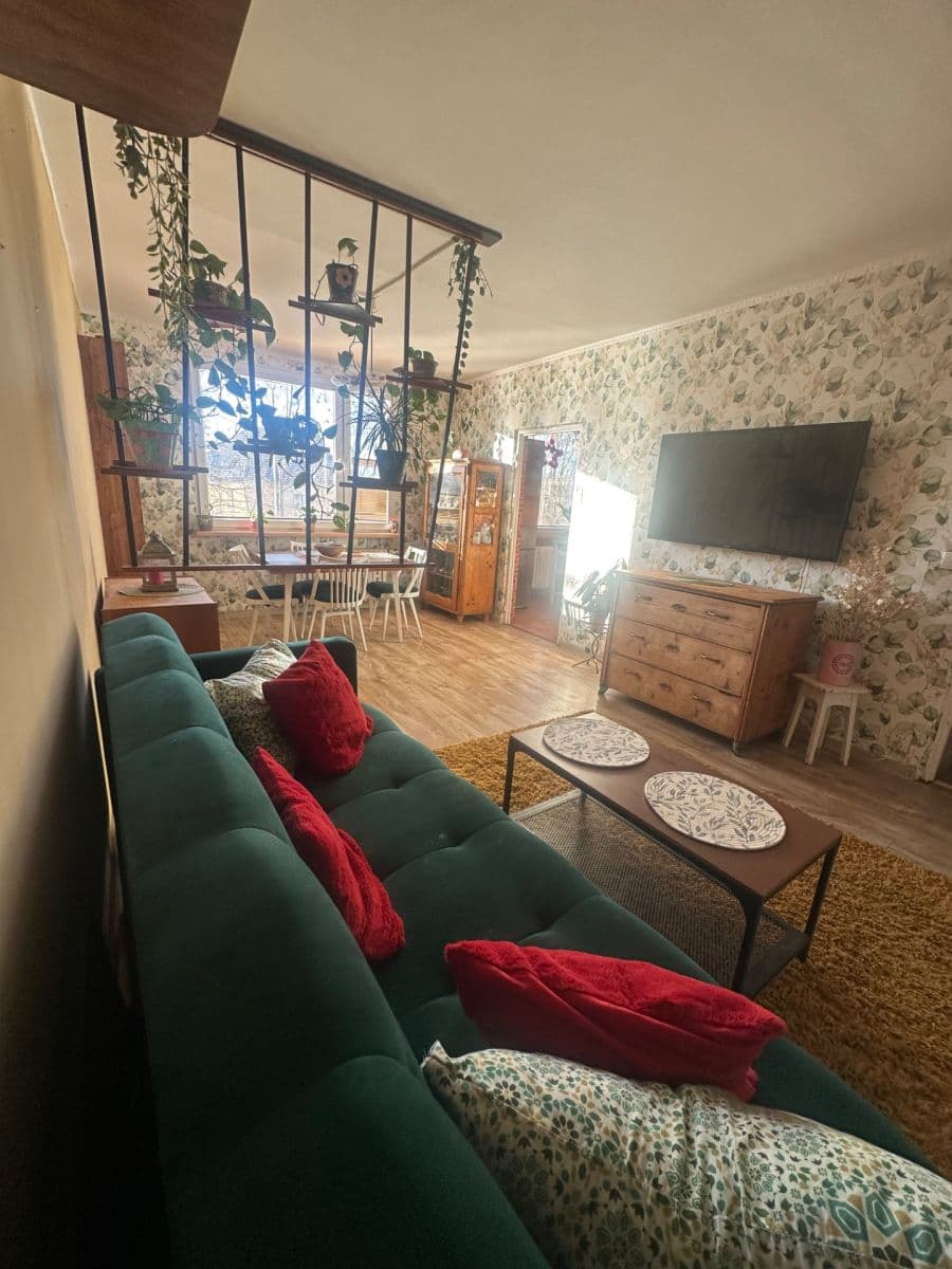 Predaj bytu 3-izbový 91 m², Fráni Šrámka, Teplice, Ústecký kraj Predaj bytu 3-izbový 91 m², Fráni Šrámka, Teplice, Ústecký kraj