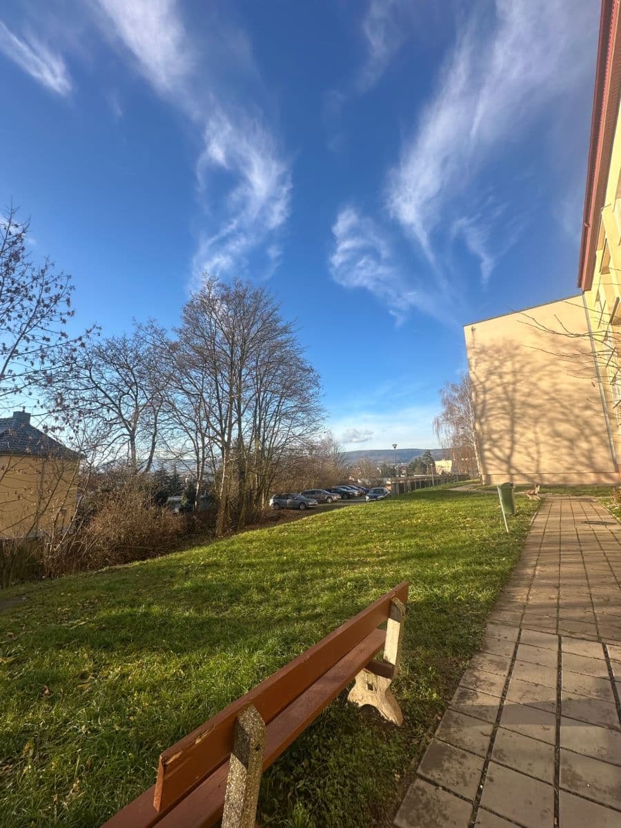 Predaj bytu 3-izbový 91 m², Fráni Šrámka, Teplice, Ústecký kraj Predaj bytu 3-izbový 91 m², Fráni Šrámka, Teplice, Ústecký kraj