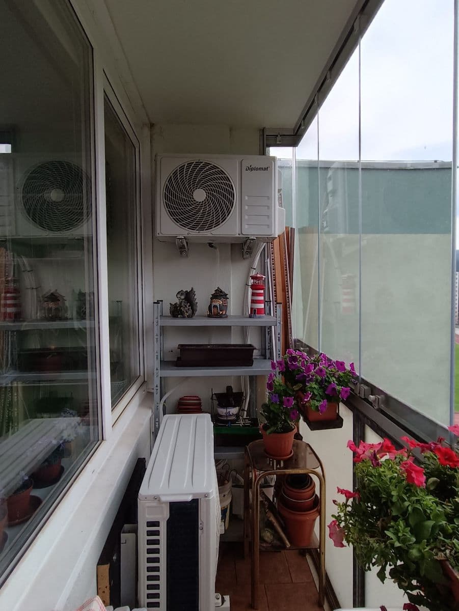 Predaj bytu 3-izbový 74 m², Radniční, Tanvald, Liberecký kraj Predaj bytu 3-izbový 74 m², Radniční, Tanvald, Liberecký kraj