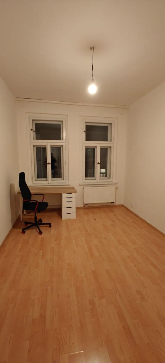 Prenájom bytu 2-izbový 50 m², Seifertova, Praha, Praha Prenájom bytu 2-izbový 50 m², Seifertova, Praha, Praha