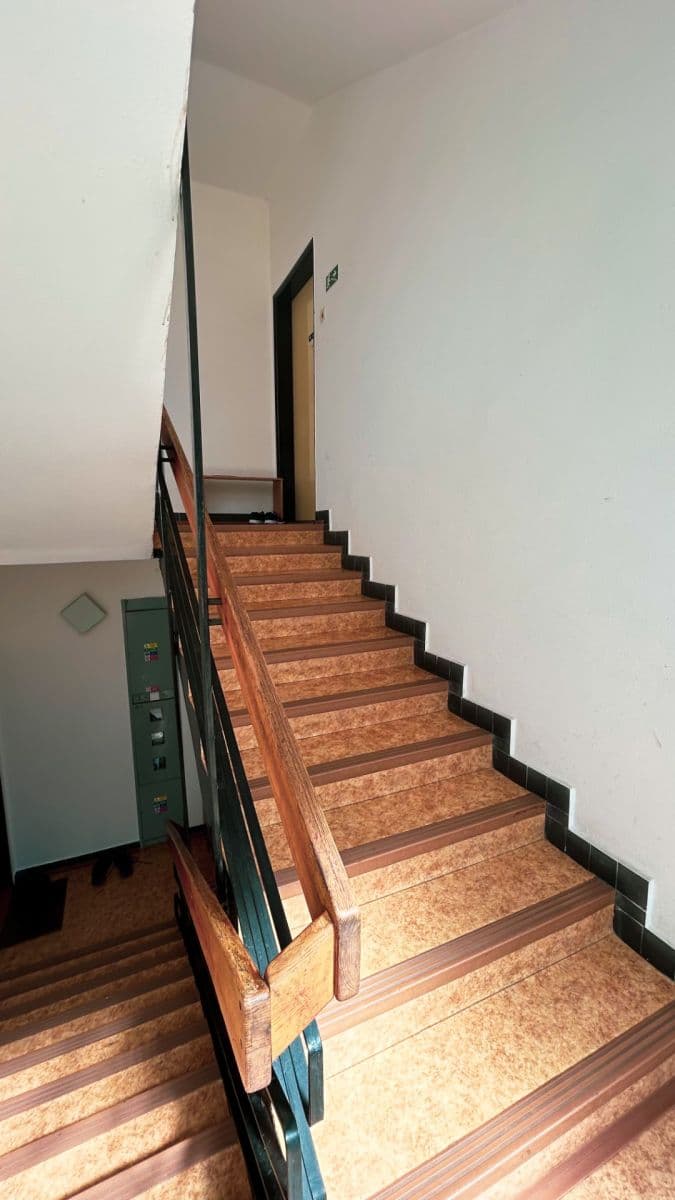 Predaj bytu 3-izbový 75 m², Vejražkova, Praha, Praha Predaj bytu 3-izbový 75 m², Vejražkova, Praha, Praha