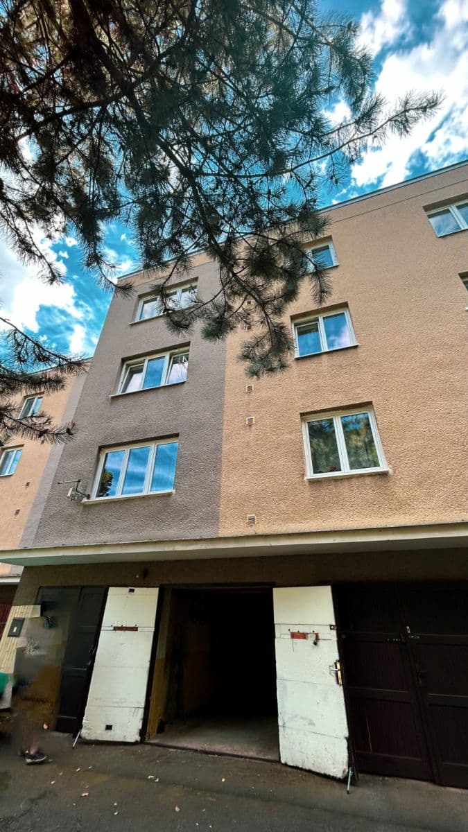 Predaj bytu 3-izbový 75 m², Vejražkova, Praha, Praha Predaj bytu 3-izbový 75 m², Vejražkova, Praha, Praha