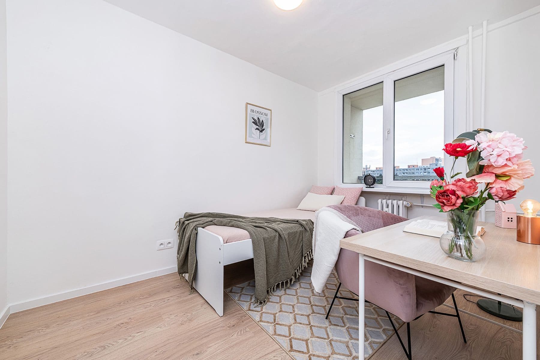 Predaj bytu 4-izbový 94 m², V Dolině, Praha, Praha Predaj bytu 4-izbový 94 m², V Dolině, Praha, Praha