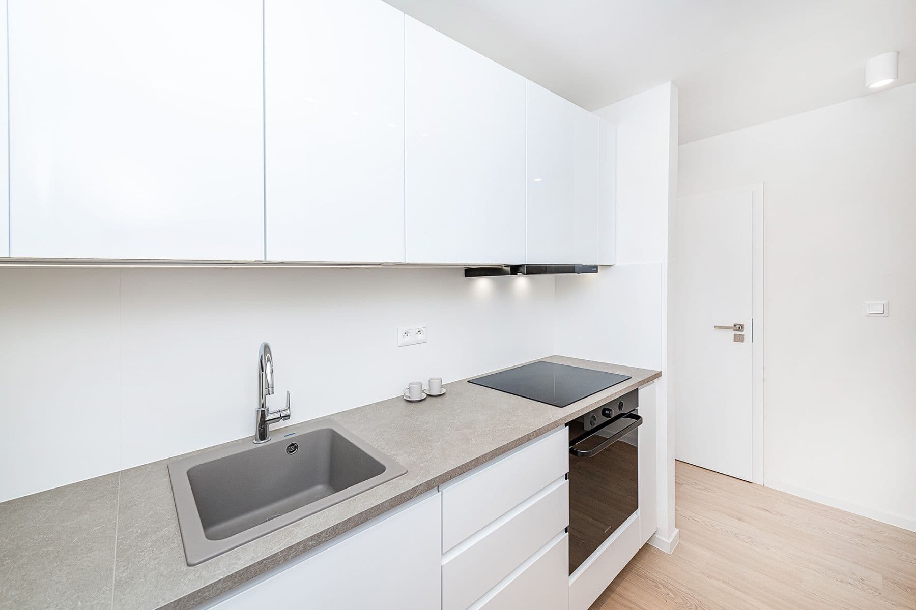 Predaj bytu 4-izbový 94 m², V Dolině, Praha, Praha Predaj bytu 4-izbový 94 m², V Dolině, Praha, Praha