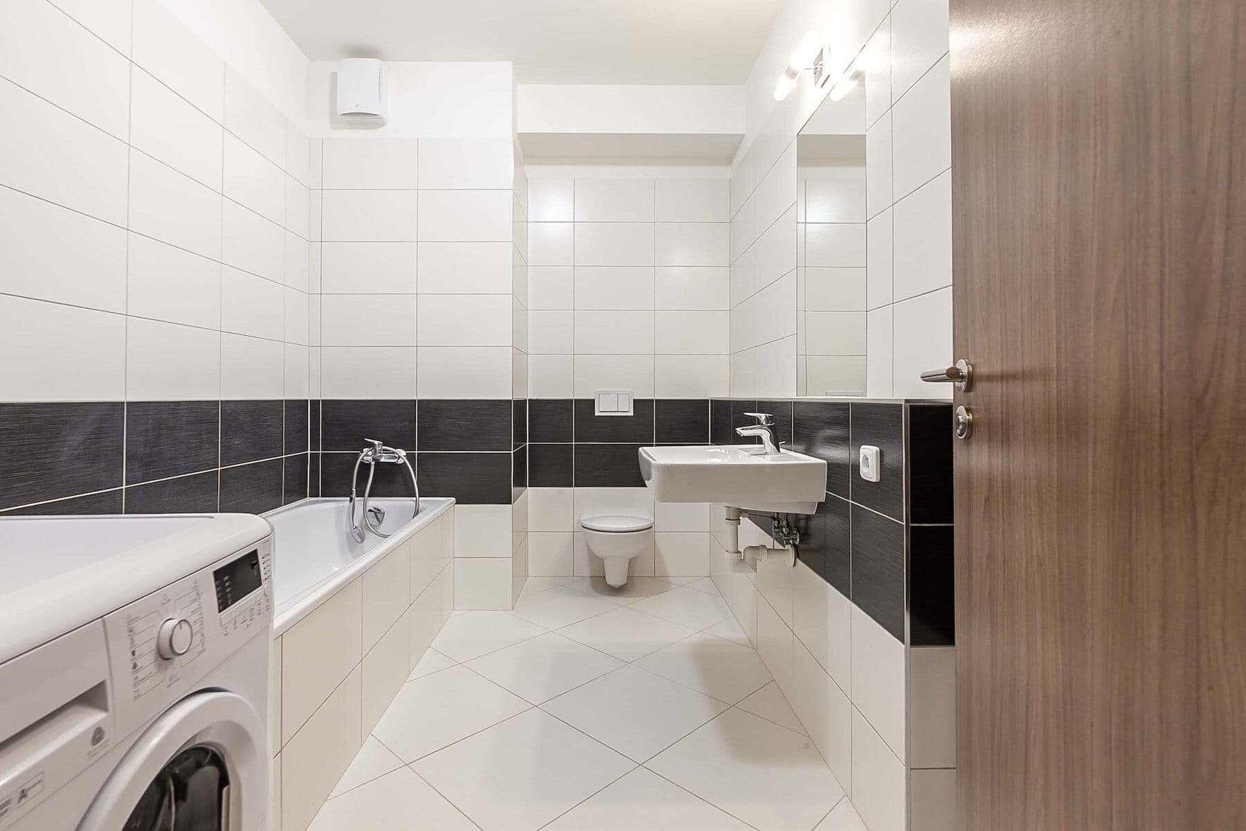 Predaj bytu 2-izbový 50 m², náměstí Junkových, Praha, Praha Predaj bytu 2-izbový 50 m², náměstí Junkových, Praha, Praha