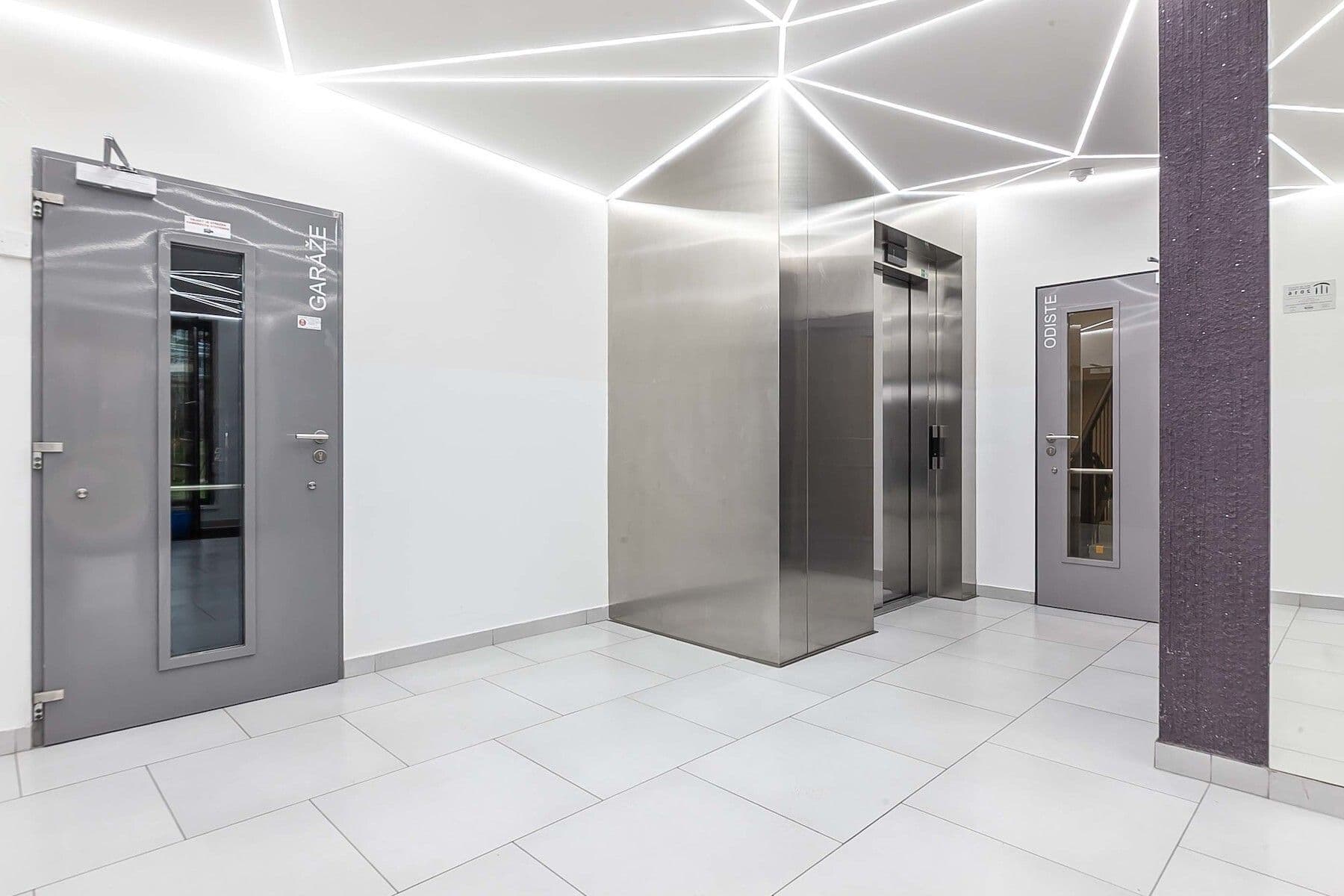 Predaj bytu 2-izbový 50 m², náměstí Junkových, Praha, Praha Predaj bytu 2-izbový 50 m², náměstí Junkových, Praha, Praha