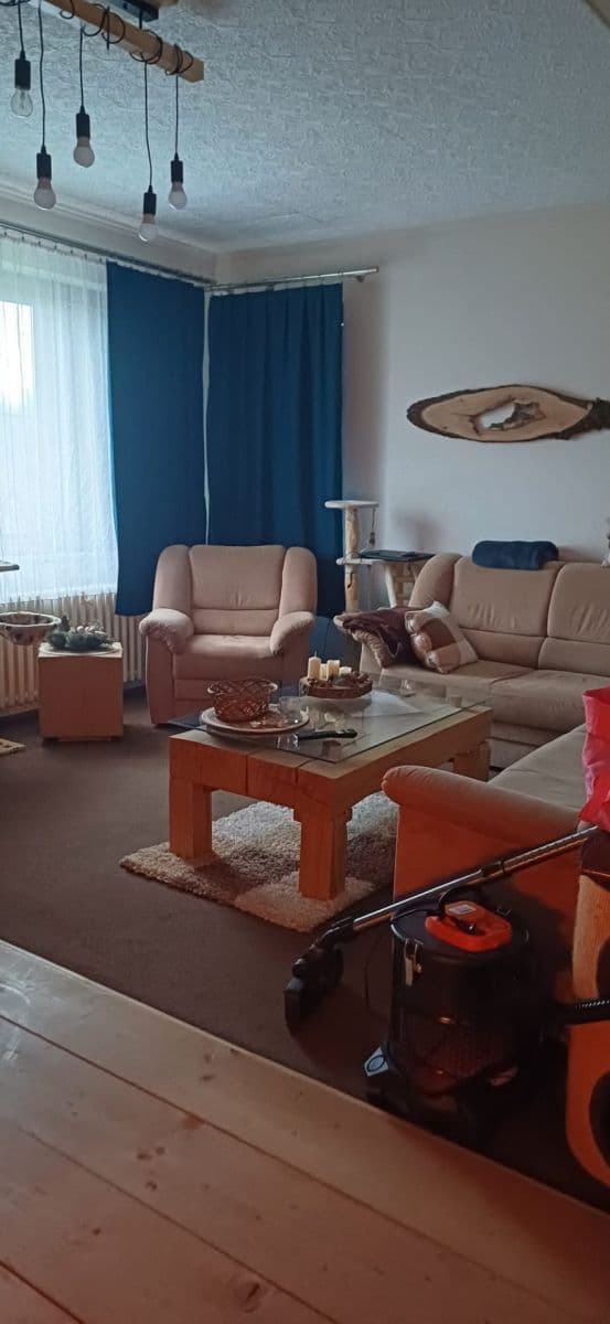 Predaj domu 373 m², pozemek 646 m², Vratislava Šantrocha, Rovensko pod Troskami, Liberecký kraj Predaj domu 373 m², pozemek 646 m², Vratislava Šantrocha, Rovensko pod Troskami, Liberecký kraj
