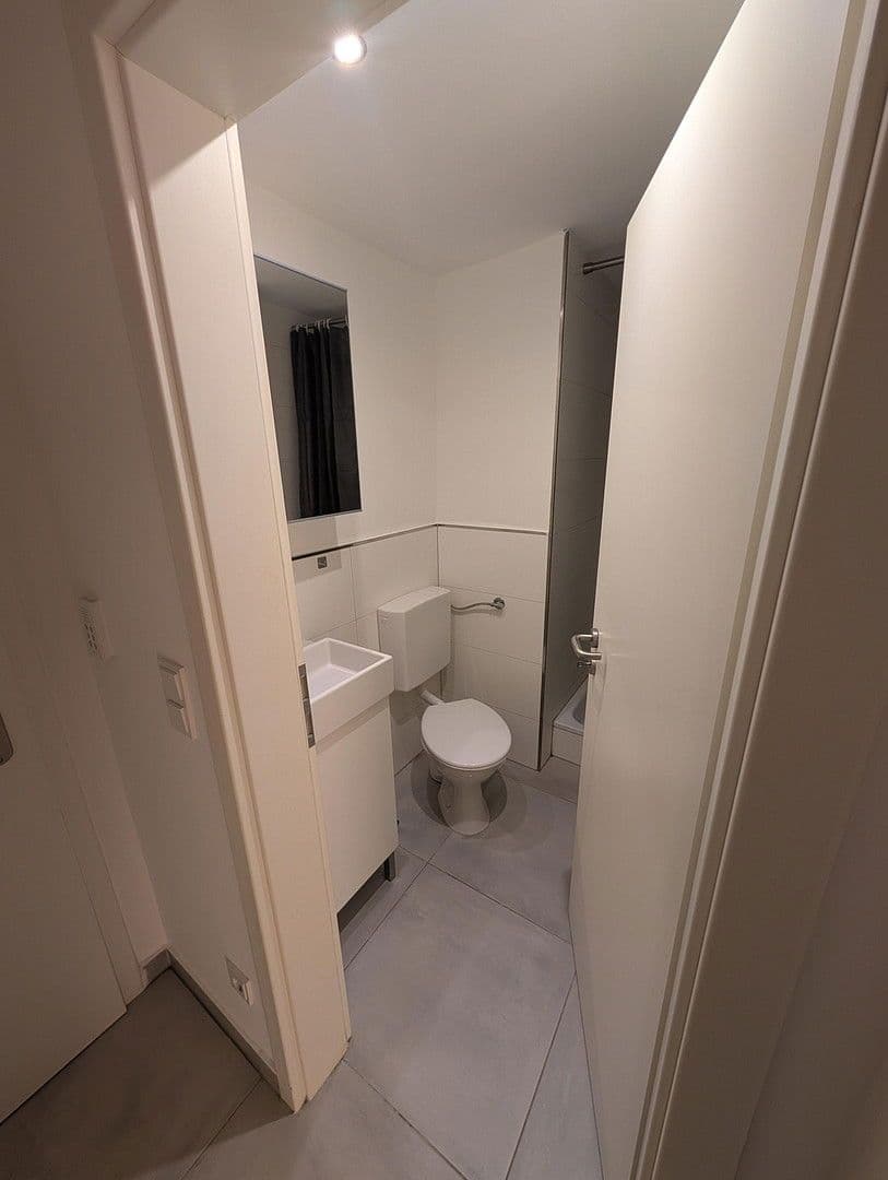 Prenájom bytu 1-izbový 23 m², Düsseldorf, Severné Porýnie - Westfálsko Prenájom bytu 1-izbový 23 m², Düsseldorf, Severné Porýnie - Westfálsko