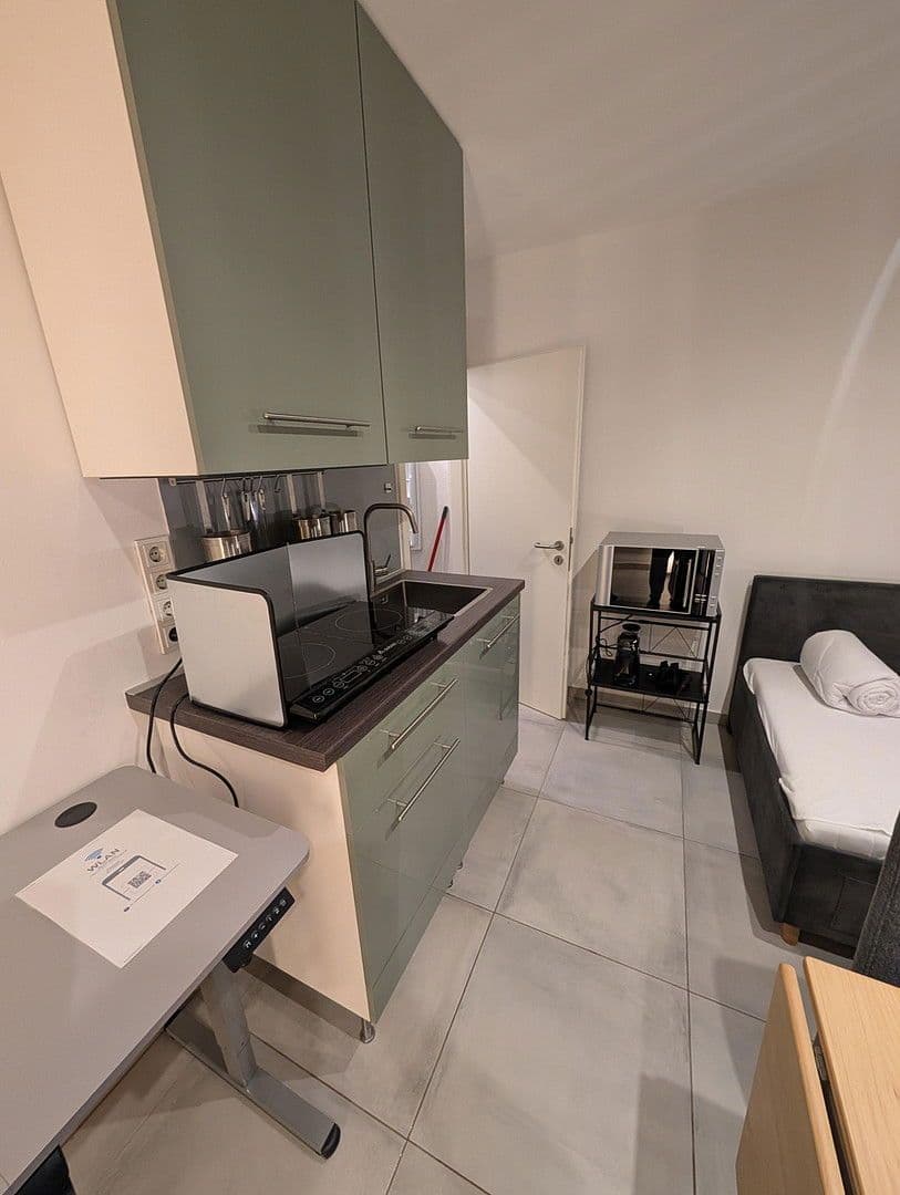 Prenájom bytu 1-izbový 23 m², Düsseldorf, Severné Porýnie - Westfálsko Prenájom bytu 1-izbový 23 m², Düsseldorf, Severné Porýnie - Westfálsko