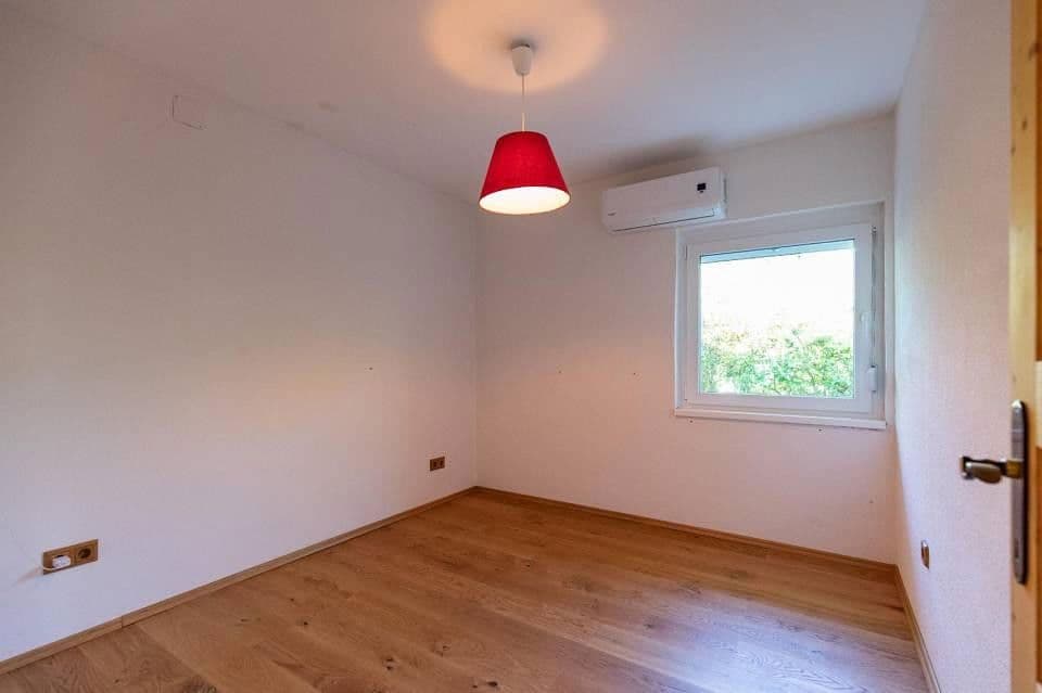 Prenájom domu 80 m², pozemek 499 m², Uferstraße 55, Trausdorf, Burgenland Prenájom domu 80 m², pozemek 499 m², Uferstraße 55, Trausdorf, Burgenland