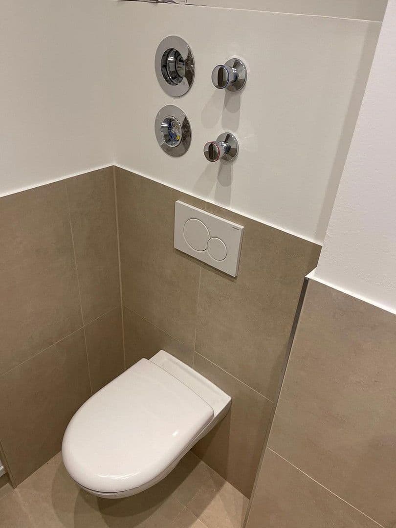 Predaj bytu 3-izbový 77 m², Waisenhausgasse 11, Köln, Severné Porýnie - Westfálsko Predaj bytu 3-izbový 77 m², Waisenhausgasse 11, Köln, Severné Porýnie - Westfálsko