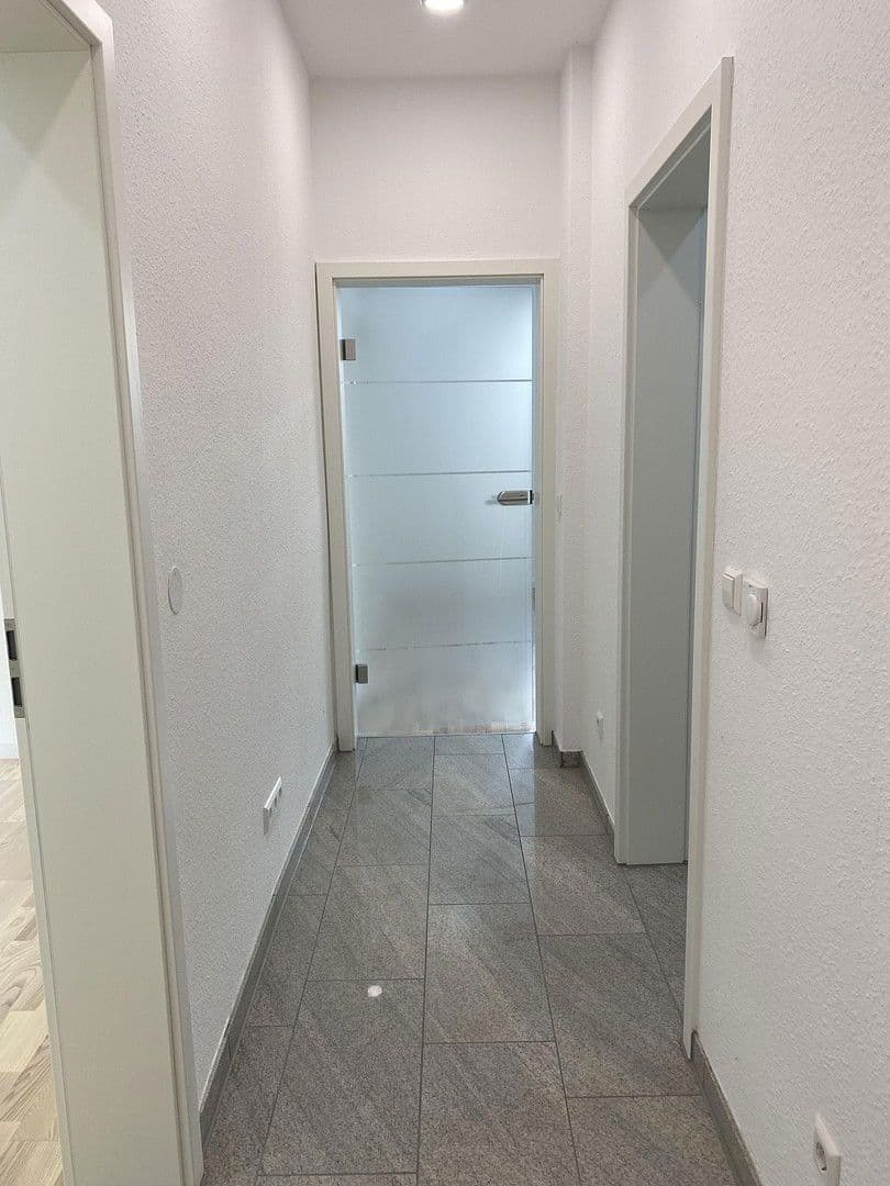 Prenájom bytu 3-izbový 64 m², Böcklerstr. 15, Stuttgart, Bádensko-Wurttembersko Prenájom bytu 3-izbový 64 m², Böcklerstr. 15, Stuttgart, Bádensko-Wurttembersko