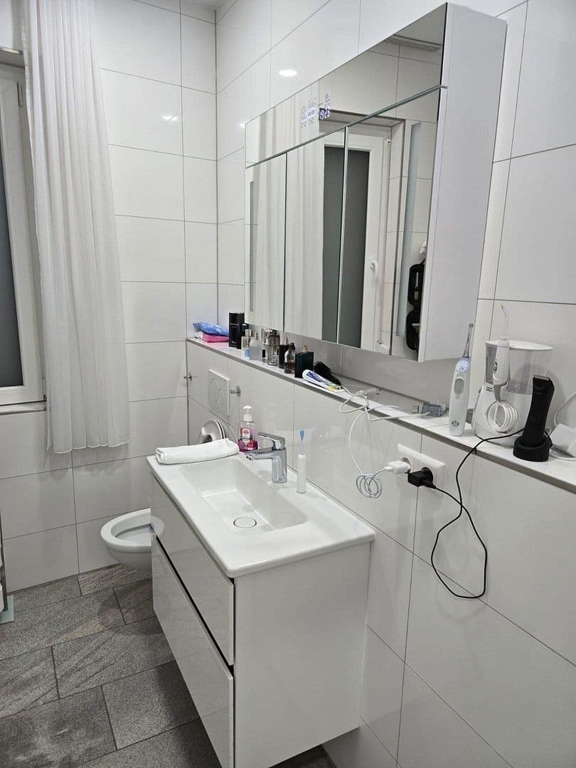 Prenájom bytu 3-izbový 64 m², Böcklerstr. 15, Stuttgart, Bádensko-Wurttembersko Prenájom bytu 3-izbový 64 m², Böcklerstr. 15, Stuttgart, Bádensko-Wurttembersko