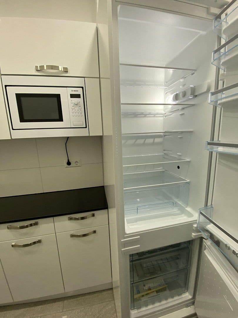 Prenájom bytu 3-izbový 64 m², Böcklerstr. 15, Stuttgart, Bádensko-Wurttembersko Prenájom bytu 3-izbový 64 m², Böcklerstr. 15, Stuttgart, Bádensko-Wurttembersko