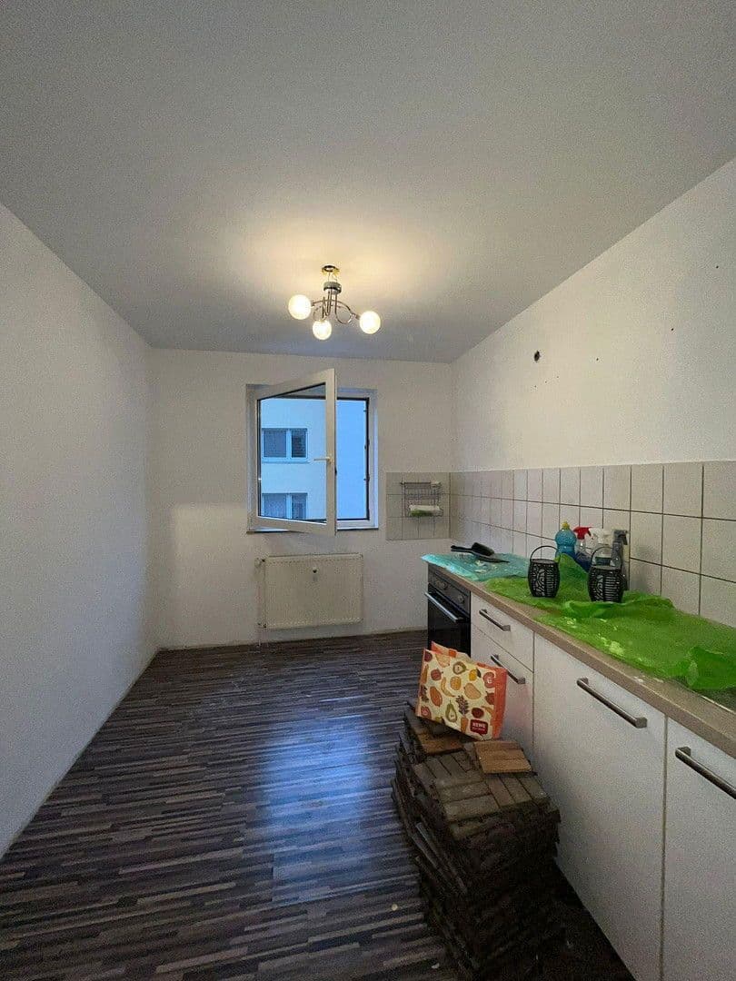 Prenájom bytu 3-izbový 75 m², Wuppertal, Severné Porýnie - Westfálsko Prenájom bytu 3-izbový 75 m², Wuppertal, Severné Porýnie - Westfálsko