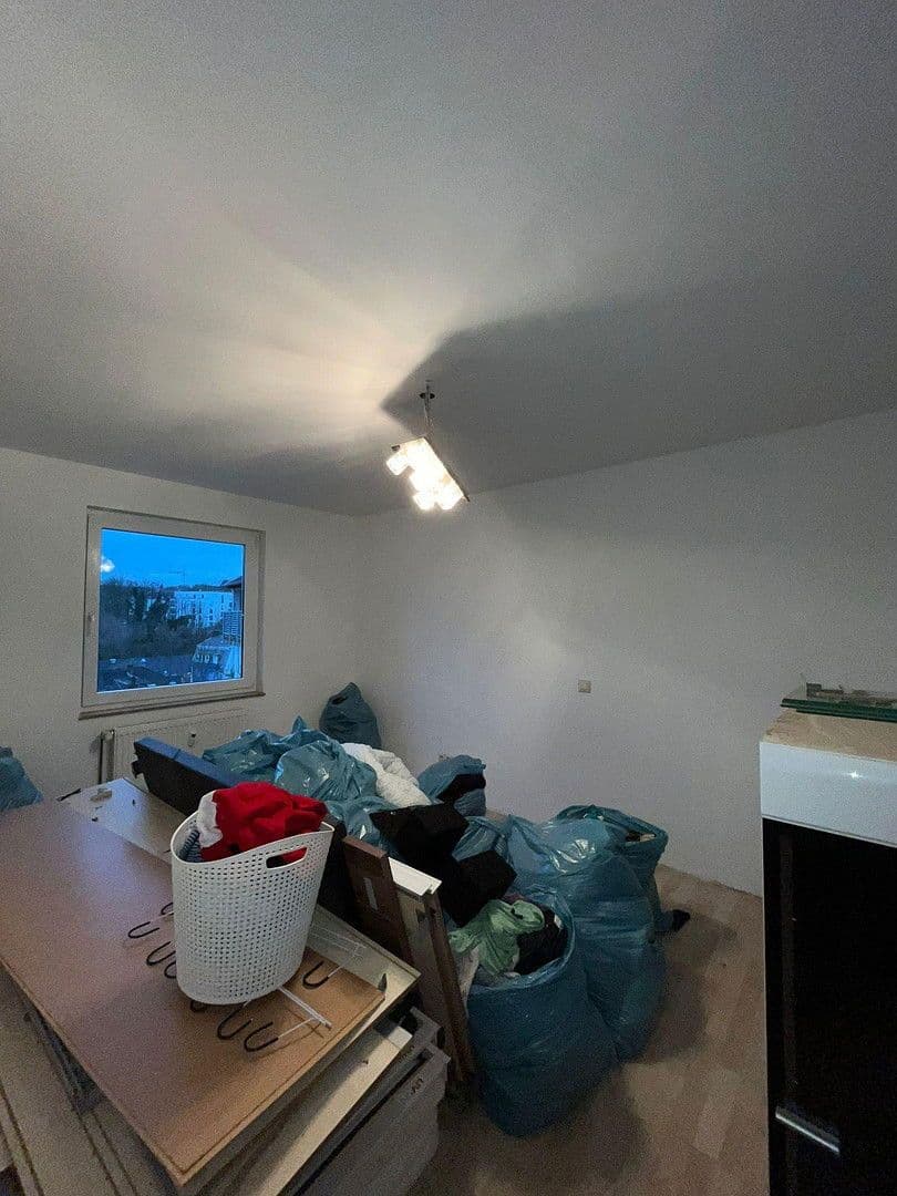 Prenájom bytu 3-izbový 75 m², Wuppertal, Severné Porýnie - Westfálsko Prenájom bytu 3-izbový 75 m², Wuppertal, Severné Porýnie - Westfálsko