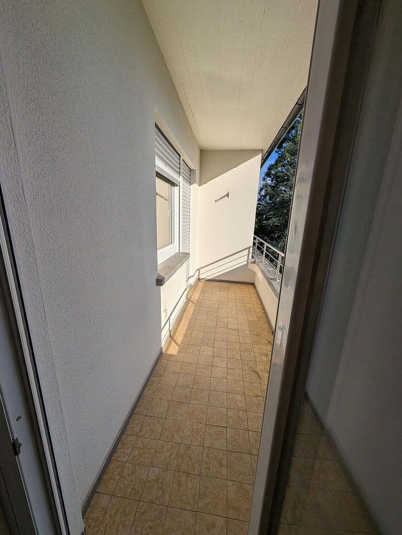 Prenájom bytu 3-izbový 90 m², Winterhalterstraße 7-9, Baden-Baden, Bádensko-Wurttembersko Prenájom bytu 3-izbový 90 m², Winterhalterstraße 7-9, Baden-Baden, Bádensko-Wurttembersko