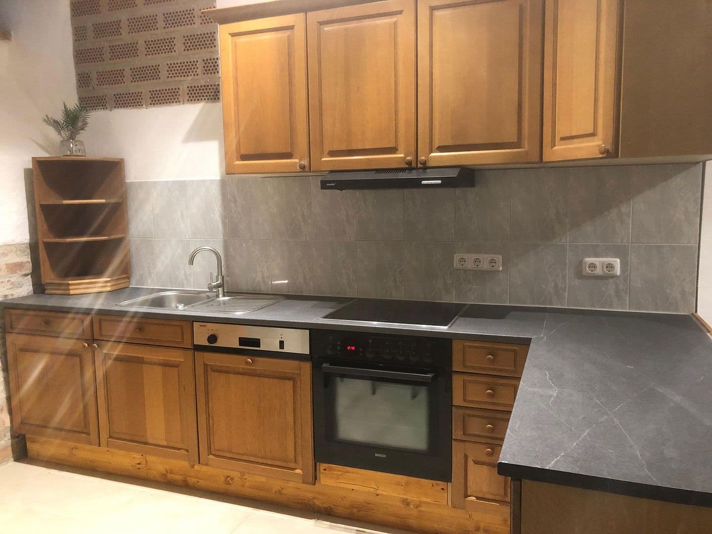 Prenájom bytu 1-izbový 65 m², Haag an der Amper, Bavorsko Prenájom bytu 1-izbový 65 m², Haag an der Amper, Bavorsko