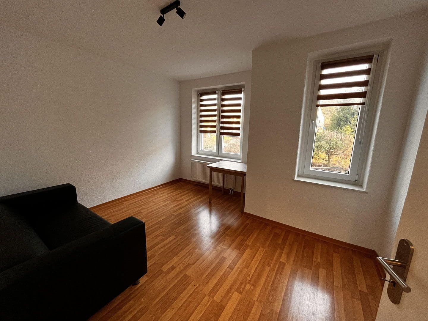 Prenájom bytu 3-izbový 67 m², Zwönitzer Str. 14, Stollberg/Erzgebirge, Sasko Prenájom bytu 3-izbový 67 m², Zwönitzer Str. 14, Stollberg/Erzgebirge, Sasko